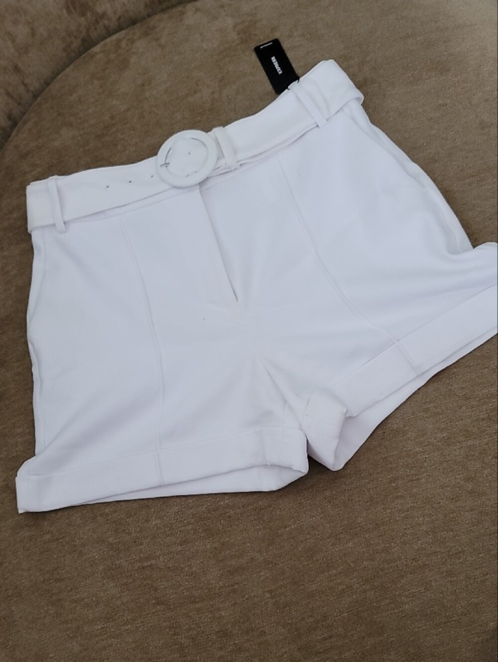Express High-Waist White Belted Women’s Shorts - Picture 7 of 16